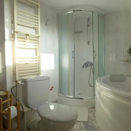 Primi Apartment *